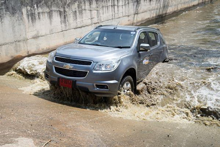 Iamcar_Chevrolet Off-Roading 5